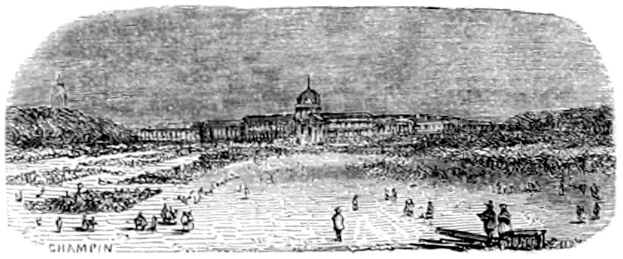 Schwarz-weiß-Zeichnung eines Stadtplatzes mit Fußgängern, einem zentralen Gebäude und Text am unteren Rand.