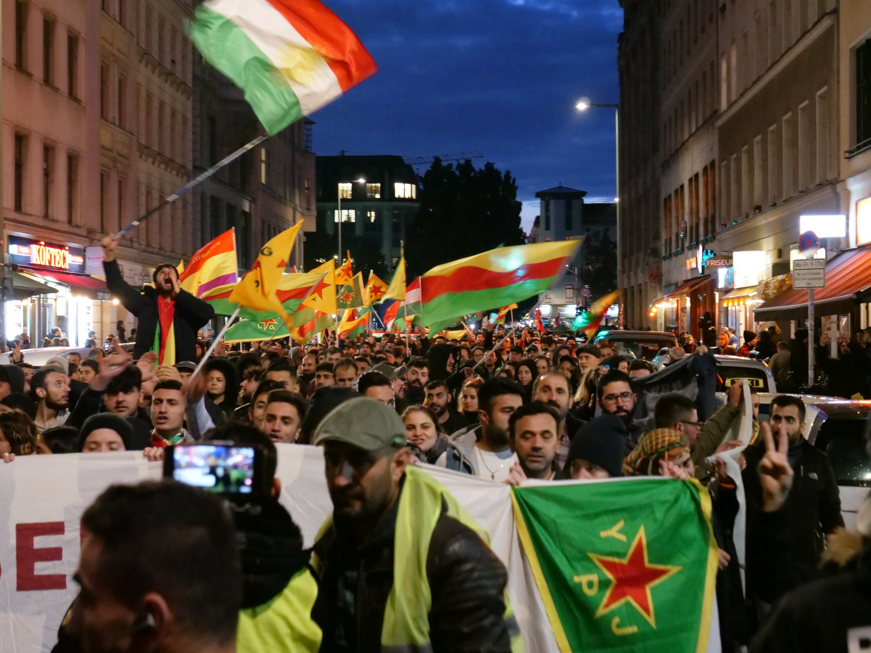 Brüssel will die größte Anti-Migrations-Kampagne in Europa schließen