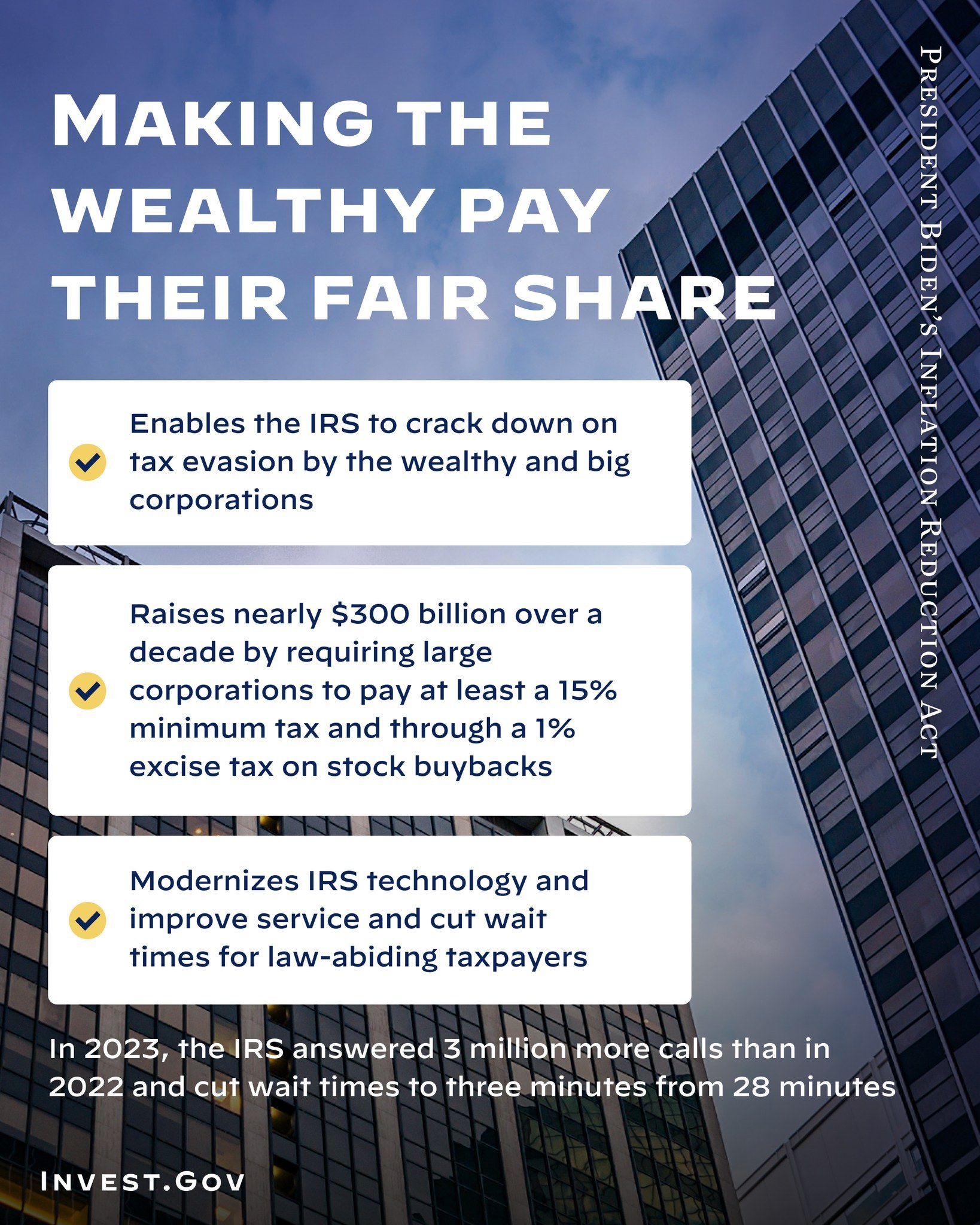 Plakat mit dem Text "Machen wir die Reichen für ihren fairen Anteil bezahlen" vor einem Hintergrund aus Gebäuden und einem bewölkten Himmel.