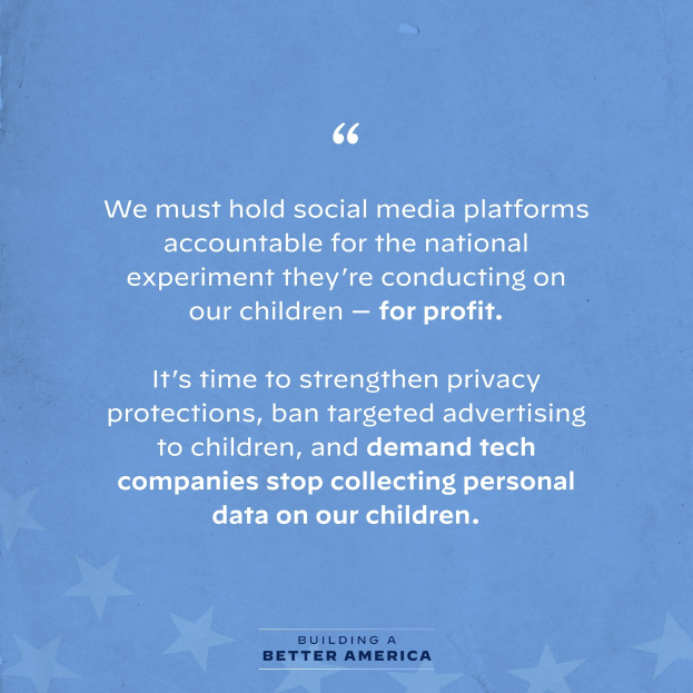 Plakat mit einem Zitat aus "Building a Better America", das besagt, dass soziale Medien-Plattformen für das Schaden an Kindern zur Verantwortung gezogen werden sollten, dekoriert mit Sternen.