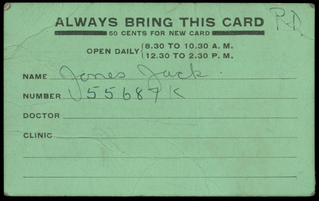 Green Card mit schwarzem Text "Always Bring This Card" auf schwarzem Hintergrund.