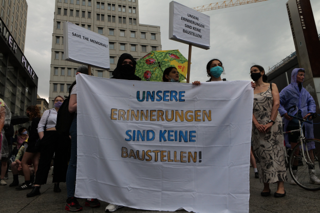 Innenminister Dobrindt: Warnungen vor AfD-Putsch sind Schreckschuss