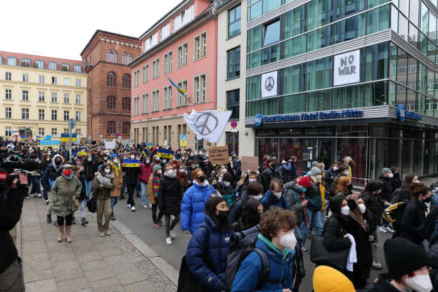 Protest in Tartu gegen schwedischen 'Müll' in estnischen Gefängnissen